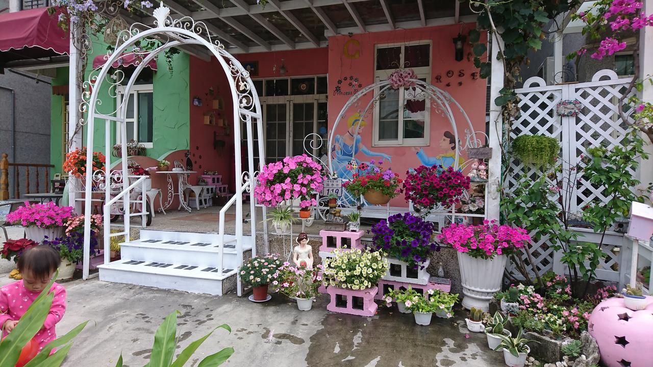 Rose Castle Apartment Taitung Exterior photo